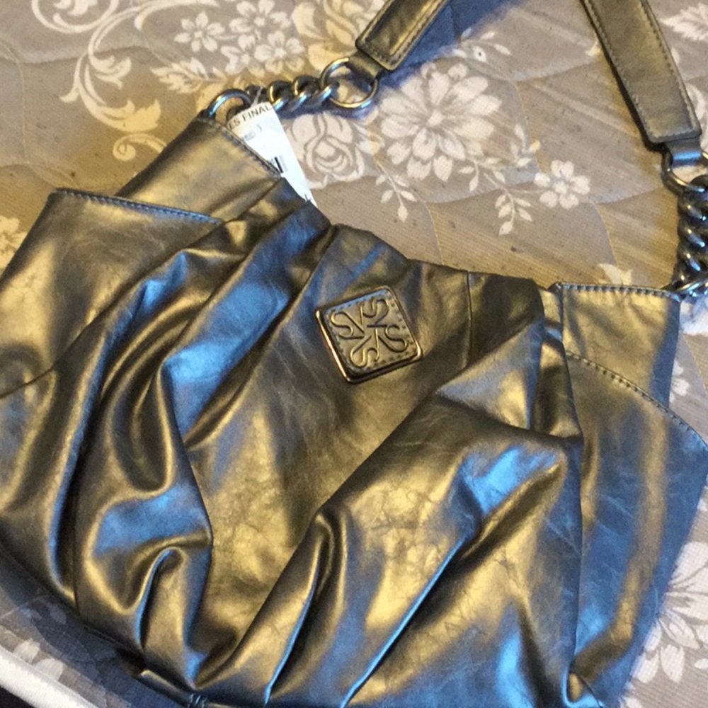Vera wang purse